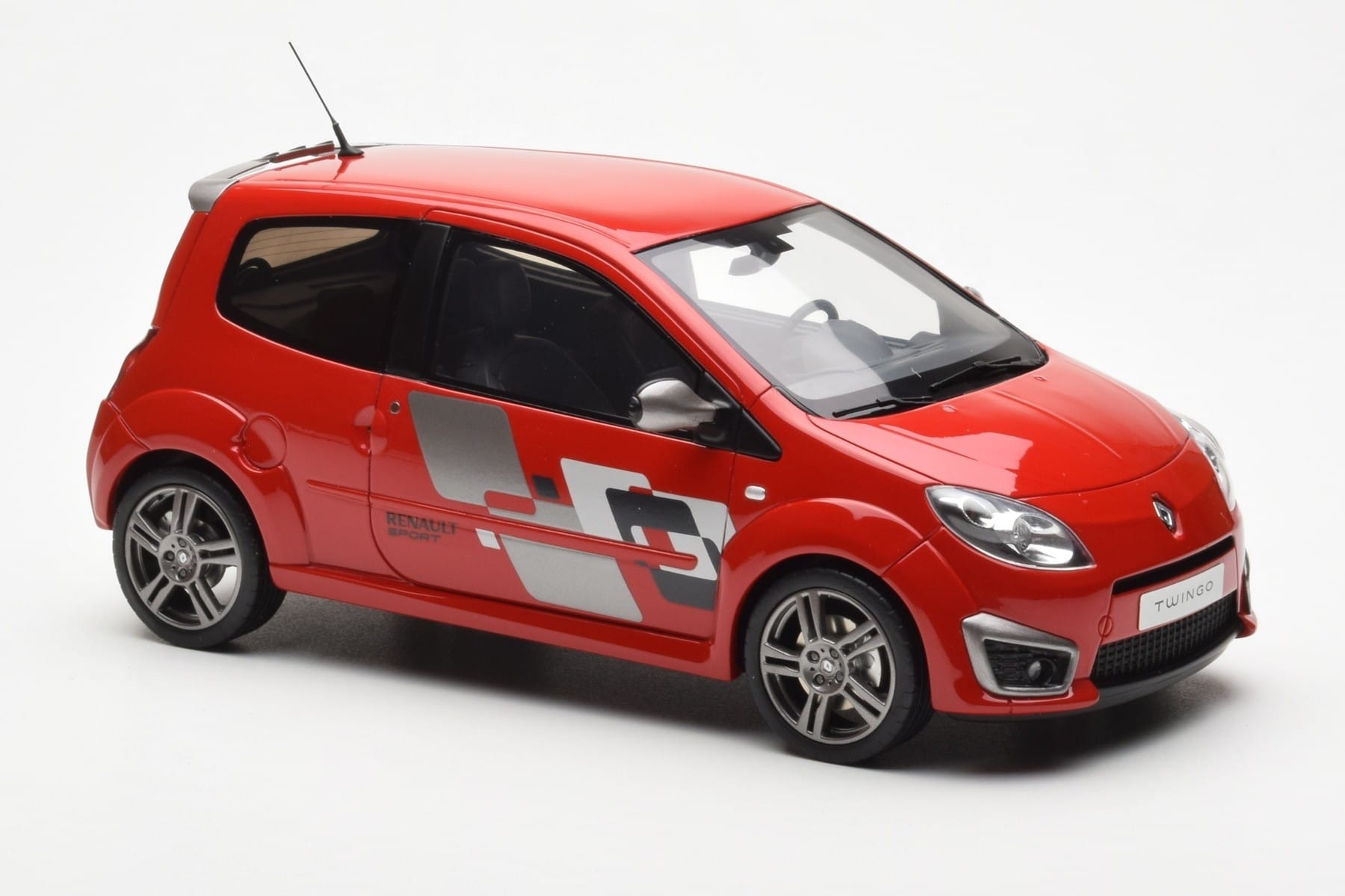 Renault Twingo RS Phase 1 Roșu Otto 1:18 OT446 Rășină - imaginea 4 din 6