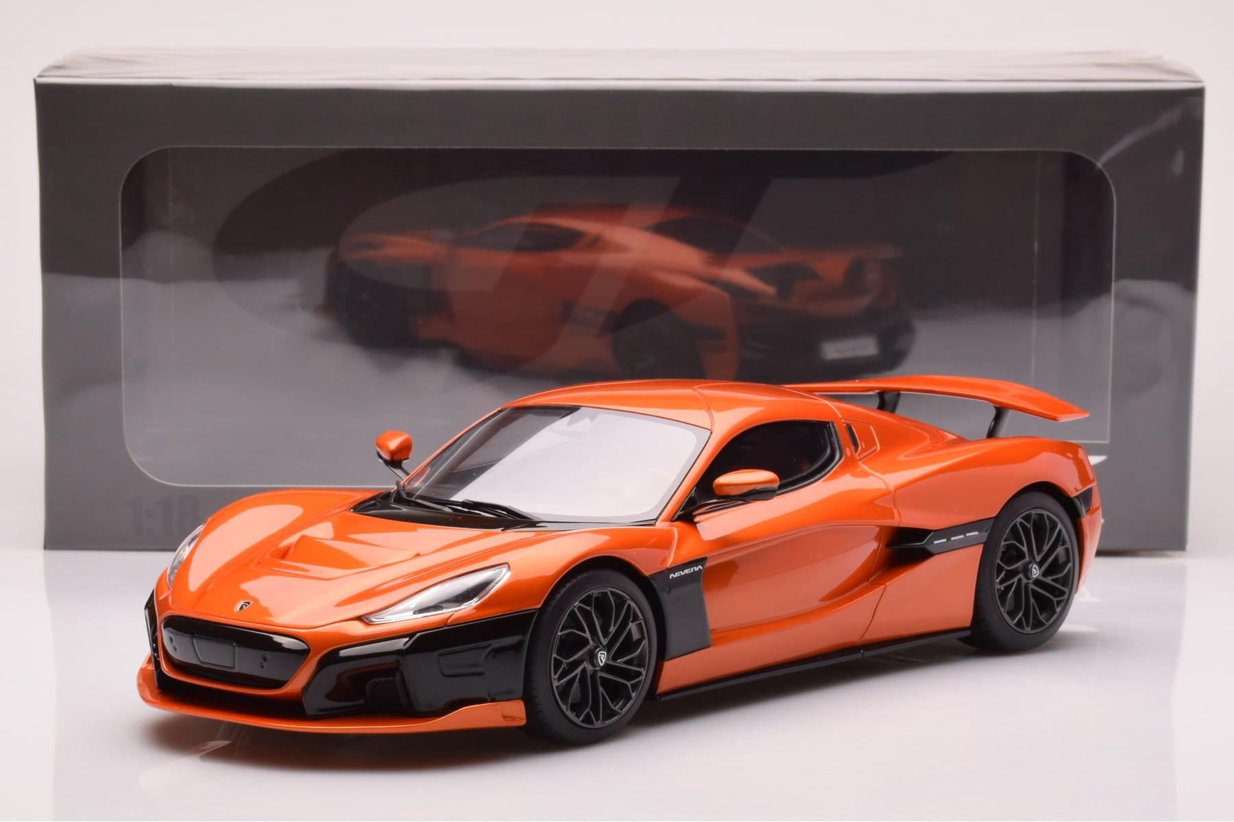 Rimac Nevera Portocaliu GT Spirit 1:18 GT880 Rășină - imaginea 6 din 6