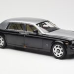 Rolls-Royce Phantom VII EWB Negru și Argintiu Kyosho 1:18 08841BKS - image 6 of 8