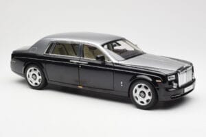 Rolls-Royce Phantom VII EWB Negru și Argintiu Kyosho 1:18 08841BKS Metal - imaginea 6 din 8
