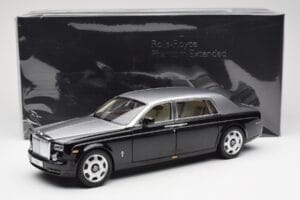 Rolls-Royce Phantom VII EWB Negru și Argintiu Kyosho 1:18 08841BKS Metal - imaginea 8 din 8