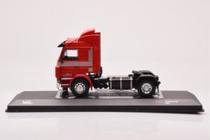 Scania 142 M Roșu IXO 1:43
