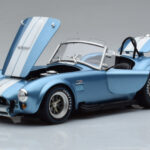 Shelby Cobra 427 S/C Albastru Deschis Kyosho 1:18 - image 2 of 9