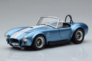 Shelby Cobra 427 S/C Albastru Deschis Kyosho 1:18