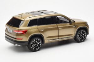 Skoda Kodiaq Auriu FAW 1:18 ZSX000001GOL Metal - imaginea 3 din 8