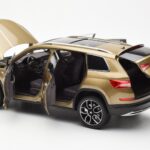 Skoda Kodiaq Auriu FAW 1:18 ZSX000001GOL - image 5 of 8