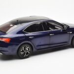 Skoda Octavia Pro Albastru FAW 1:18 ZMR000006BLA - image 3 of 8