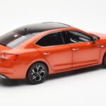 Skoda Octavia Pro Portocaliu FAW 1:18 ZMR000006ORA - image 3 of 8