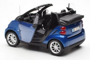 Smart Fortwo 451 Cabrio Albastru & Negru Minichamps 1:18 150036330 Metal - imaginea 5 din 8
