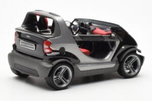 Smart Fortwo Crossblade Cabriolet Argintiu Negru Kyosho 1:18 13440 Metal - imaginea 2 din 6