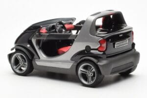Smart Fortwo Crossblade Cabriolet Argintiu Negru Kyosho 1:18 13440 Metal - imaginea 5 din 6