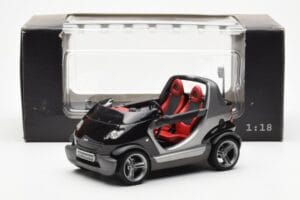 Smart Fortwo Crossblade Cabriolet Argintiu Negru Kyosho 1:18 13440 Metal - imaginea 6 din 6
