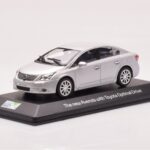Toyota Avensis T270 Argintiu Minichamps 1:43 - image 2 of 4