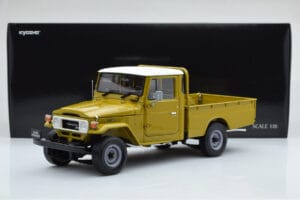Toyota Land Cruiser 40 4x4 Pickup Oliv Kyosho 1:18 08958K Metal - imaginea 8 din 8