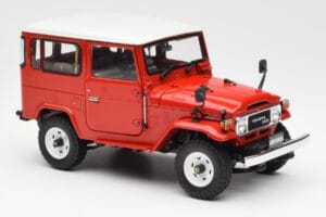 Toyota Land Cruiser FJ40 Van Roșu Kyosho 1:18 08971R Metal - imaginea 6 din 8