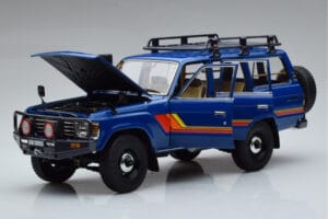 Toyota Land Cruiser 60 Albastru Cu Piese Opționale Kyosho 1:18 08956XBL Metal - imaginea 2 din 11