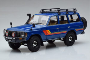 Toyota Land Cruiser 60 Albastru Cu Piese Opționale Kyosho 1:18