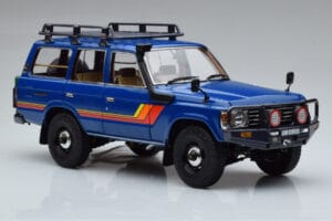 Toyota Land Cruiser 60 Albastru Cu Piese Opționale Kyosho 1:18 08956XBL Metal - imaginea 5 din 11