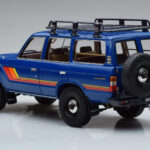 Toyota Land Cruiser 60 Albastru Cu Piese Opționale Kyosho 1:18 - image 6 of 11