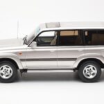 Toyota Land Cruiser HDJ80 Bej Metalizat Otto 1:18 OT438 - image 3 of 6