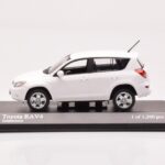 Toyota RAV4 XA30 Alb Minichamps 1:43