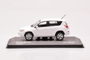 Toyota RAV4 XA30 Alb Minichamps 1:43
