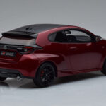 Toyota GR Yaris Roșu Otto 1:18 - image 2 of 6