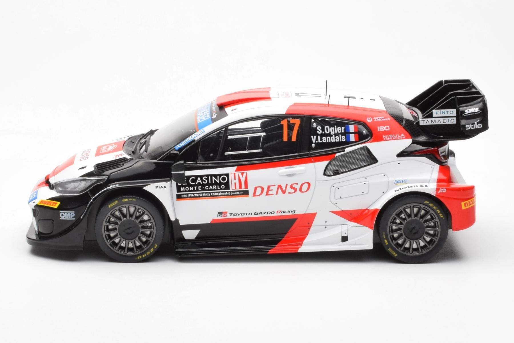 Toyota GR Yaris Rally1 #17 S. Ogier / B. Veillas Rally Monte Carlo 2023 IXO 1:18 18RMC152A Metal - imaginea 3 din 6