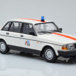 Volvo 240 GL Poliție Belgia Minichamps 1:18 - image 4 of 6