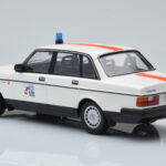 Volvo 240 GL Poliție Belgia Minichamps 1:18 - image 5 of 6