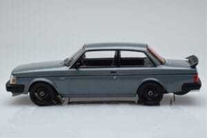 Volvo 240 Turbo Gri IXO 1:18 18CMC089 Metal - imaginea 3 din 6