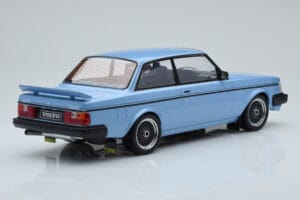 Volvo 240 Turbo Albastru Deschis IXO 1:18 18MCC090 Metal - imaginea 2 din 6