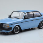 Volvo 240 Turbo Albastru Deschis IXO 1:18