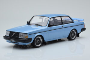 Volvo 240 Turbo Albastru Deschis IXO 1:18