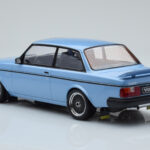 Volvo 240 Turbo Albastru Deschis IXO 1:18 - image 5 of 6