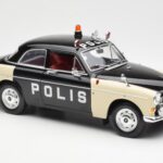 Volvo P121 Poliție Revell 1:18 8904 - image 6 of 8