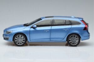Volvo V60 D3 Power Albastru FAW 1:18 9430839 Metal - imaginea 4 din 7