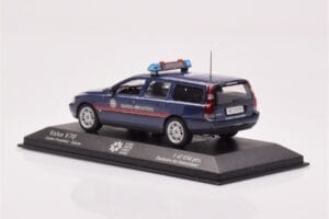 Volvo V70 Garde Frontiere Suisse Minichamps 1:43 430171899 Metal - imaginea 3 din 4