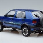Volkswagen Golf Country Mk2 Albastru Otto 1:18 OT973 Rășină - image 5 of 6