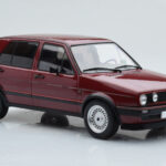 Volkswagen Golf GTI Mk2 Roșu MCG 1:18 - image 4 of 6