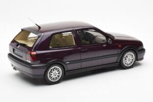 Volkswagen Golf Mk3 VR6 Syncro Violet Închis Perlat Otto 1:18 OT1052 Rășină - imaginea 2 din 6