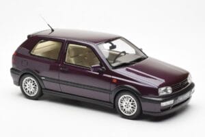 Volkswagen Golf Mk3 VR6 Syncro Violet Închis Perlat Otto 1:18 OT1052 Rășină - imaginea 4 din 6
