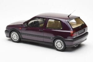 Volkswagen Golf Mk3 VR6 Syncro Violet Închis Perlat Otto 1:18 OT1052 Rășină - imaginea 5 din 6