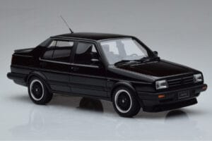 Volkswagen Jetta Mk2 Negru Otto 1:18 OT1021 Rășină - imaginea 4 din 6