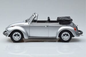 Volkswagen Beetle 1303 Cabriolet Argintiu Norev 1:18 188530 Metal - imaginea 3 din 6