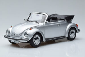 Volkswagen Beetle 1303 Cabriolet Argintiu Norev 1:18