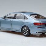 Volkswagen Passat B8 Albastru FAW 1:18 ZVF000003A Metal - image 6 of 7