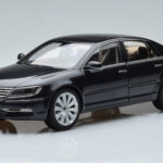 Volkswagen Phaeton V6 Mazeppa Gri Kyosho 1:18