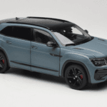 Volkswagen Teramont X Gri FAW 1:18 ZVB000003B Metal - image 6 of 8