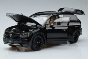 Volkswagen Touareg CR Negru FAW 1:18 LTC761021BLA Metal - imaginea 2 din 7